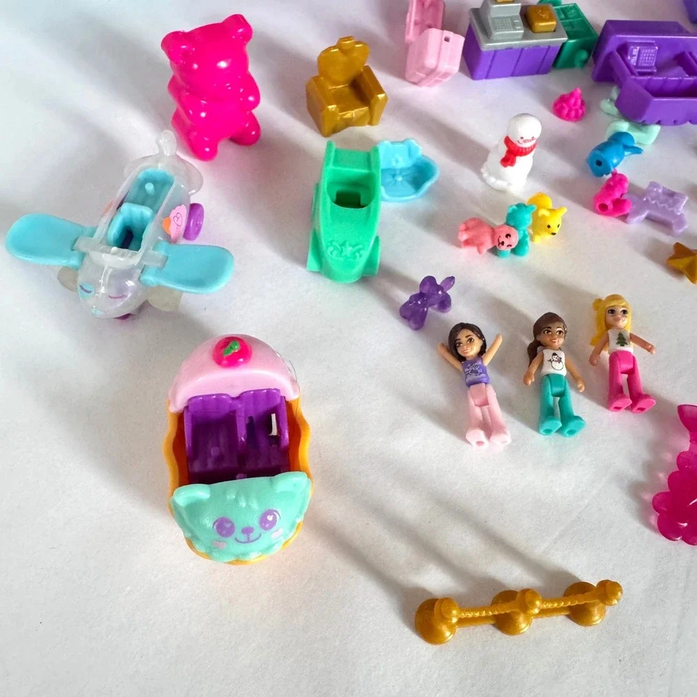 Polly Pocket Christmas Advent Calendar House Playset Dolls Animals 30+ Piece Toy